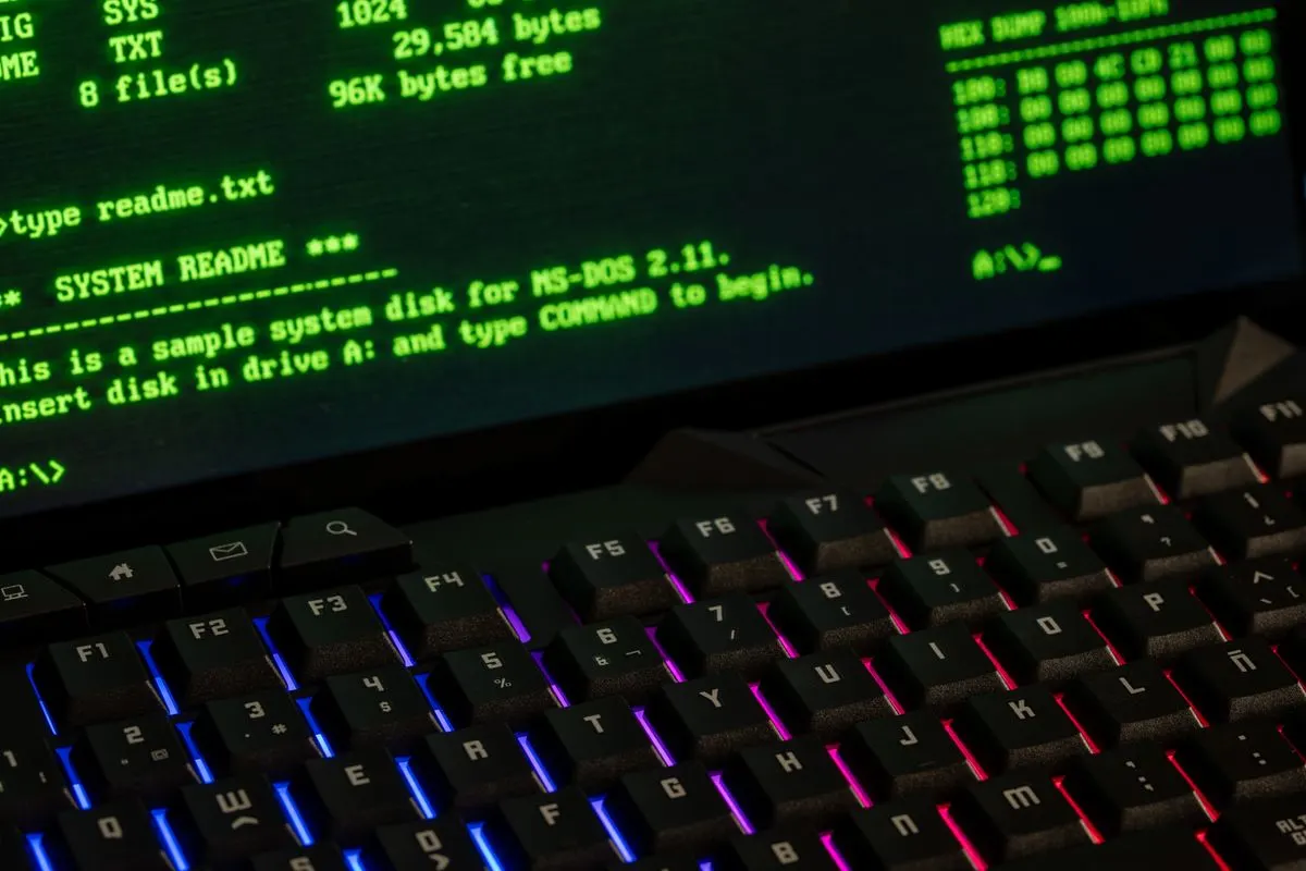 Ekran systemu operacyjnego, instalacja/konfiguracja — Instalacja i konfiguracja lokalnego asystenta AI na komputerze firmowym