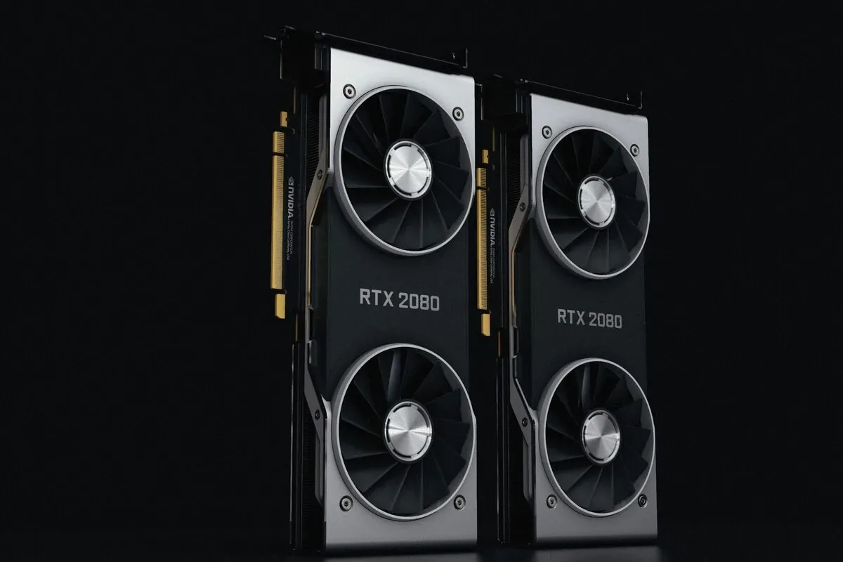 Dwie karty graficzne Nvidia RTX 2080 na czarnym tle