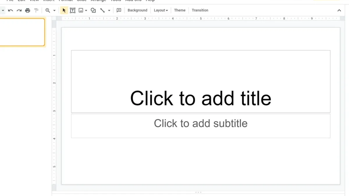 Zrzut ekranu pustej prezentacji Google Slides z polem tytułu