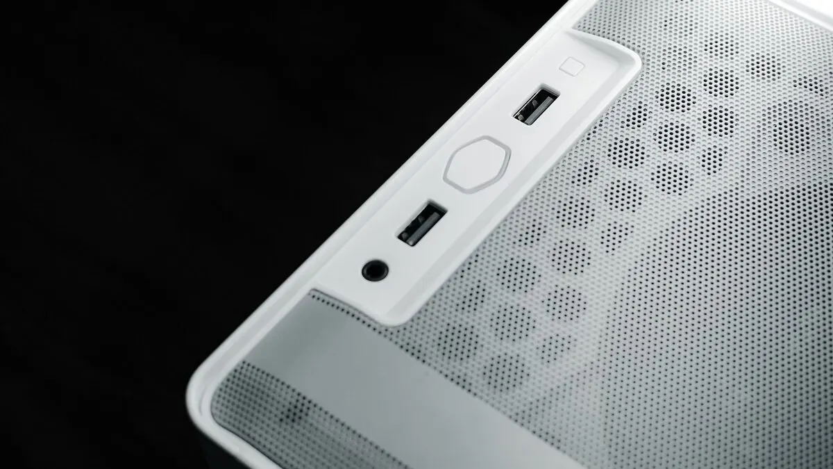 Panel przedni obudowy komputera z portami USB — Naprawa portów USB i panelu przedniego obudowy