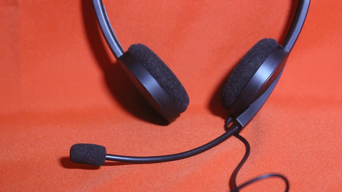 zestaw słuchawkowy z mikrofonem — Beyerdynamic DT 770 Pro — czego przy tym sprzęcie nie zrobimy