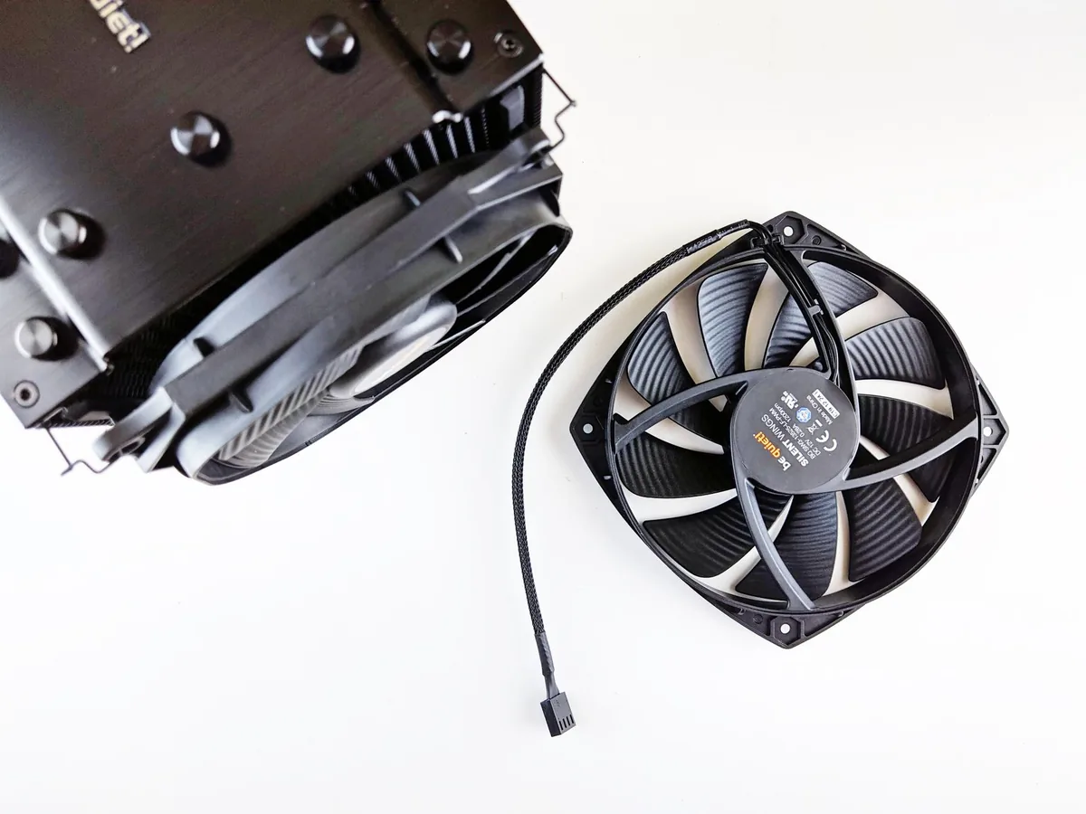wentylator chłodzący z radiatorem do komputera — Corsair iCUE Link H150i a zakres naszego serwisu — czym zajmujemy się zamiast