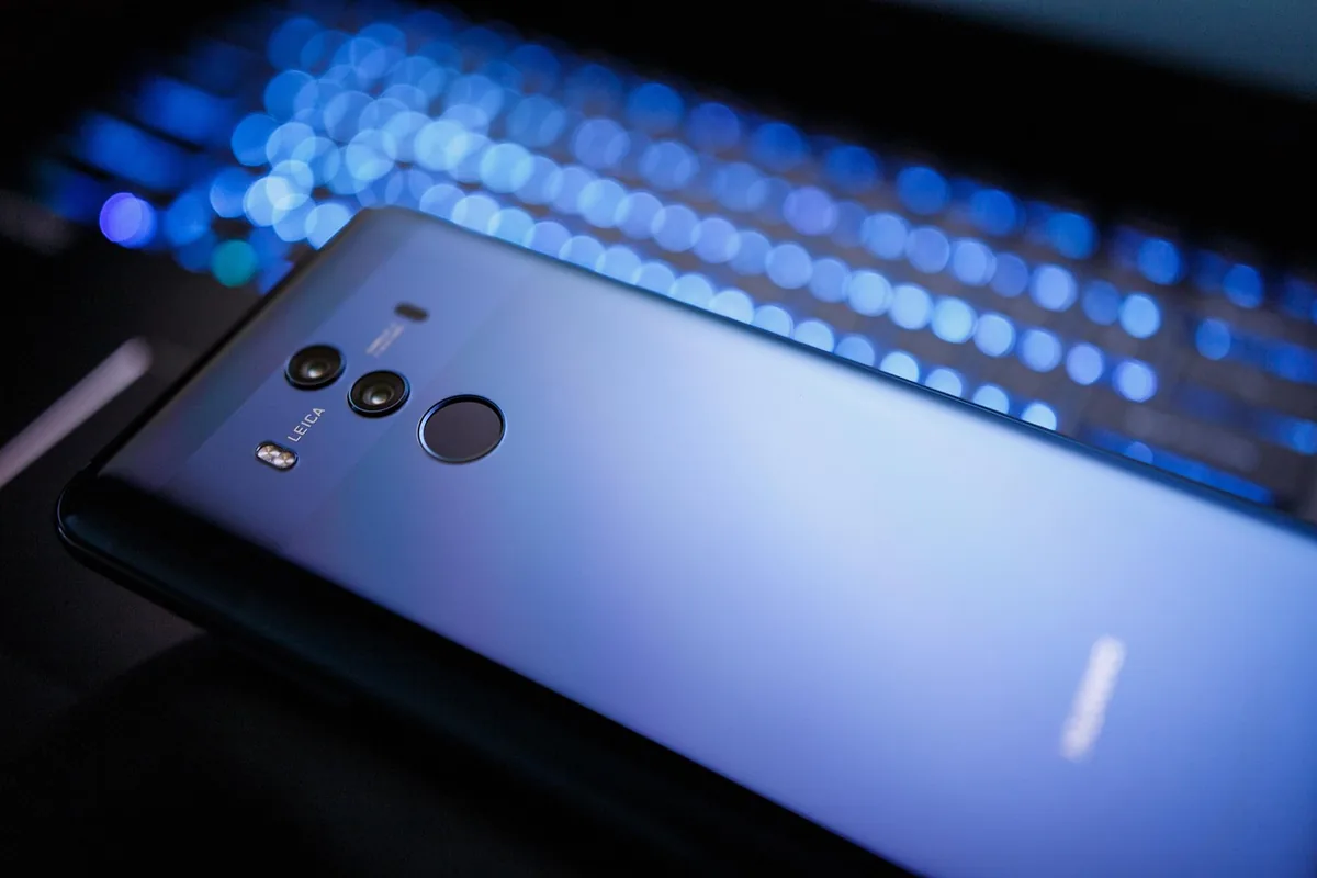 smartfon Huawei Mate 10 Pro z nowoczesnym interfejsem — Huawei Mate 10 Pro — czego przy tym sprzęcie nie zrobimy