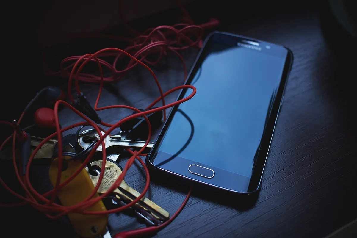 Huawei Nova 5T a zakres naszego serwisu — czym zajmujemy się zamiast