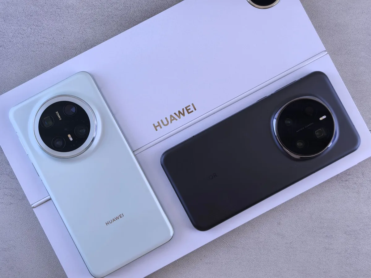 dwa smartfony w kolorze białym i czarnym na opakowaniu Huawei — Huawei Y6p — czego przy tym sprzęcie nie zrobimy
