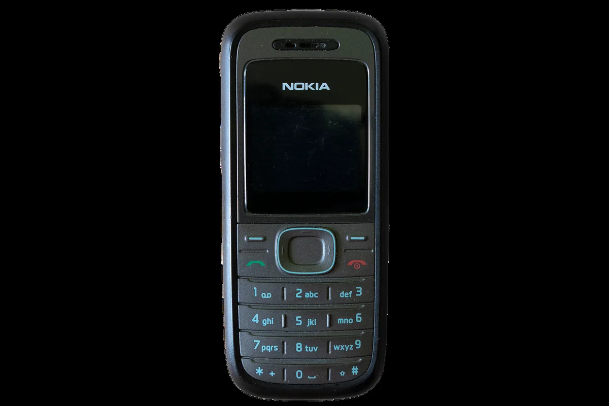 telefon komórkowy Nokia 1208 — Nokia C32 poza naszym warsztatem — gdzie szukać pomocy