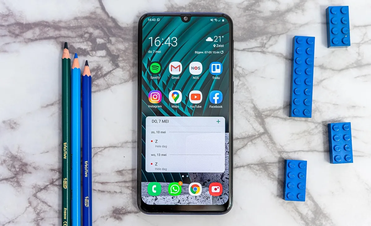 smartfon samsung galaxy z systemem android — Redmi Note 12 Pro poza naszym warsztatem — gdzie szukać pomocy