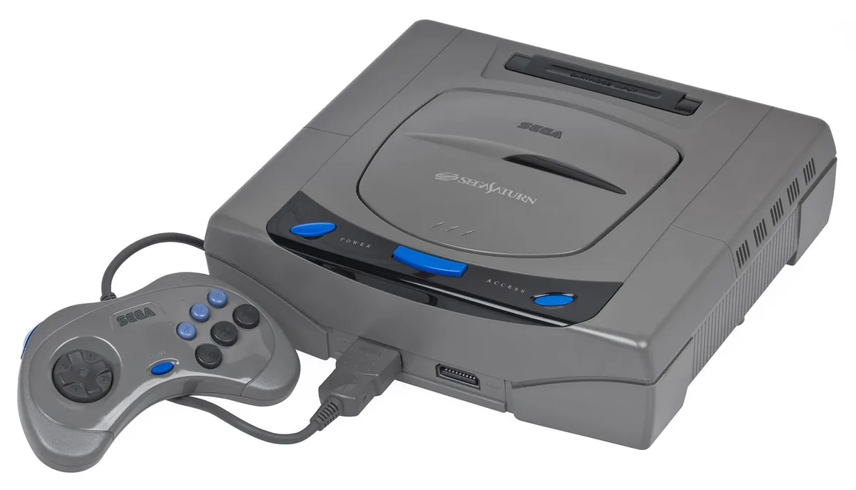japońska konsola Sega Saturn z akcesoriami — SEGA Saturn w zgłoszeniu — jak odpowiadamy i co radzimy