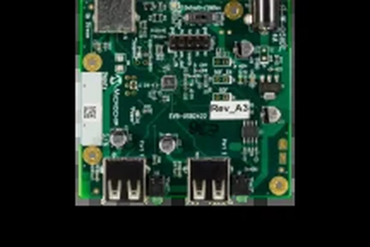 Płytka PCB z dwoma portami USB i układem kontrolera